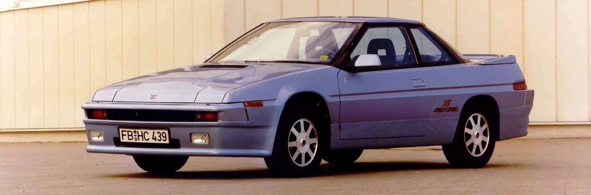 Subaru XT